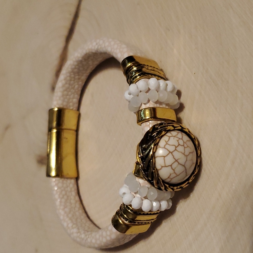 Laura Janelle White Magnetic Closure Bracelet